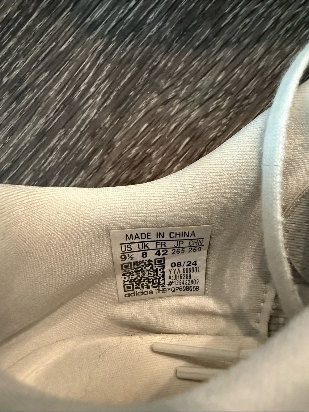 ADIDAS Evo SL - Picture 3 of 5